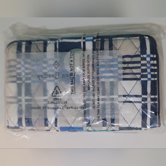 SOLD- NWT Vera Bradley RFID Turnlock Wallet - Zip Around - Santiago Woven - Picture 11 of 13